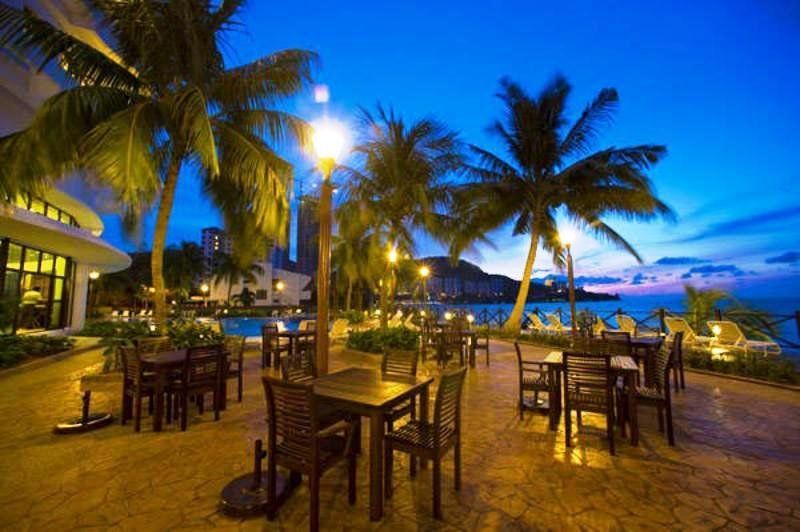 Flamingo Hotel By The Beach, Penang Tanjung Bungah  Dış mekan fotoğraf